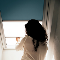 Cortina de oscurecimiento VELUX - LasMejoresVentanasdeTejado